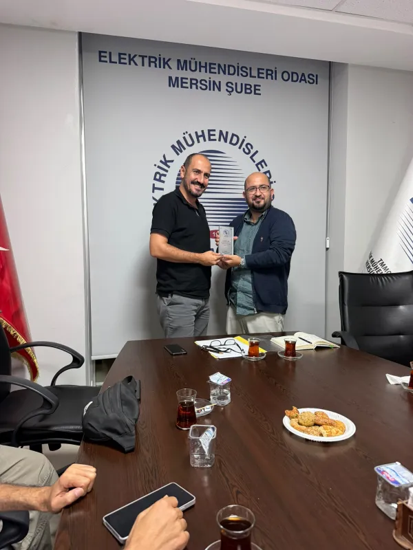 Harun Ekiz e Teşekkür Plaketi  Takdim Edildi