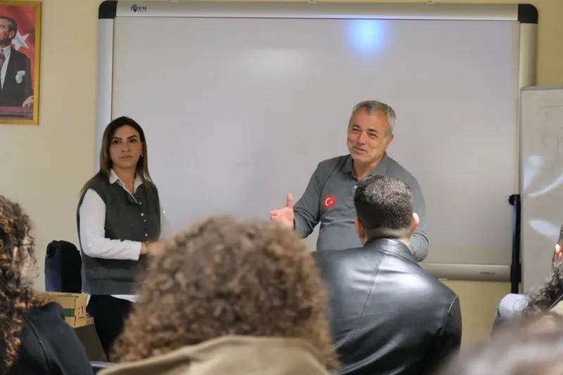 EMO GENÇ ÜYELERİ İLE BURSA YENİŞEHİR HAVALİMANINA TEKNİK GEZİ DÜZENLENDİ