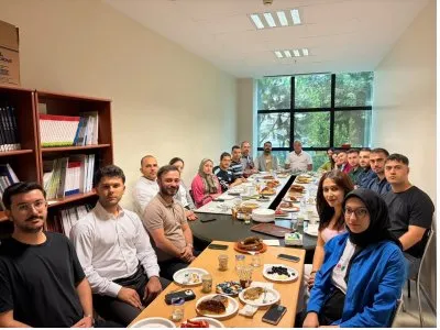 EMO BURSA ŞUBESİ YENİ ÜYELERİ KAHVALTIDA BULUŞTU