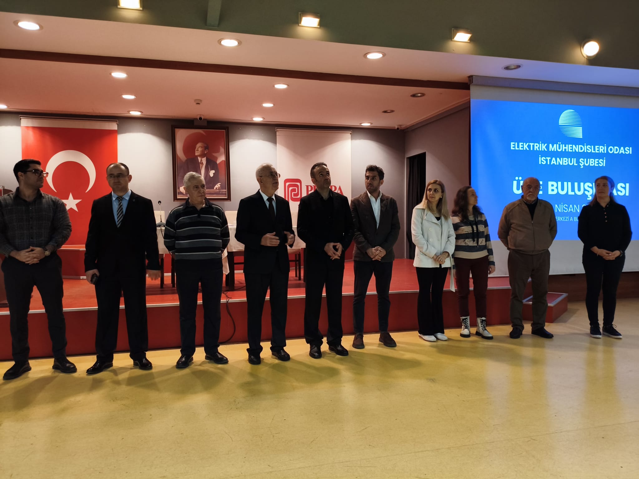 EMO İSTANBUL ŞUBESİ ÜYE TOPLANTISI GERÇEKLEŞTİ