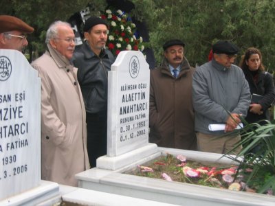 ALAETTİN ANAHTARCI MEZARI BAŞINDA ANILDI