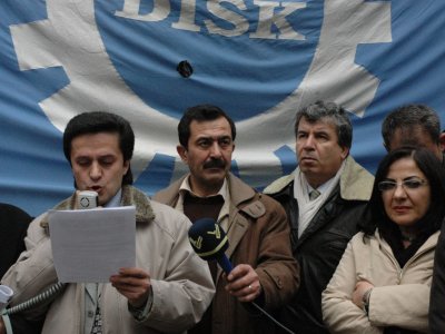 YAŞASIN HALKLARIN KARDEŞLİĞİ