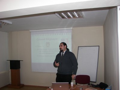 İNTERNETİ GÜVENLİ KULLANMA SEMİNERİ GERÇEKLEŞTİRİLDİ
