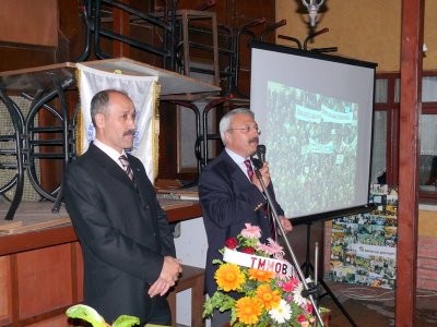 MOBİL SANTRAL MÜCADELESİ KİTAP OLDU - " ALACAKARANLIKTA MOBİL SANTRALLAR "