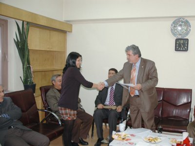 ELEKTRİK 1KV ÜSTÜ VE 1KV ALTI TESİSLER SMM YETKİ BELGESİ EĞİTİMİ ALANLARA BELGELERİ VERİLDİ