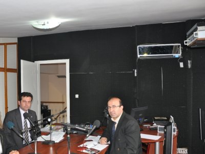 İBRAHİM KÜCÜ AKDENİZ RADYO’DA DEĞERLENDİRMELERDE BULUNDU