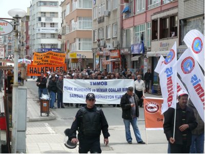 1 MAYIS`TA MEYDANLARDAYDIK
