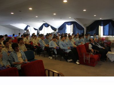 HAYRETTİN YELKİKANAT ANADOLU LİSESİ‘NDE EMO TANITIMI VE ENERJİ VERİMLİLİĞİ