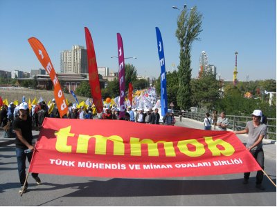 ON BİNLER EŞİT, ÖZGÜR, DEMOKRATİK TÜRKİYE İÇİN ANKARADA ALANDA BULUŞTU