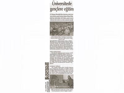 ÜNİVERSİTEDE GENÇLERE EĞİTİM