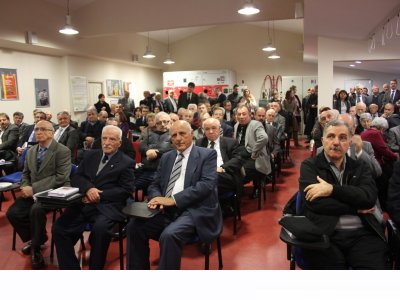 MESLEKTE 50. VE 40. YIL PLAKET VE 25. YIL BELGE TÖRENİ YAPILDI