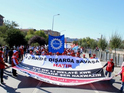 “İÇERDE DIŞARIDA SAVAŞA HAYIR!” 1 EYLÜL DÜNYA BARIŞ GÜNÜ MİTİNGİ DÜZENLENDİ
