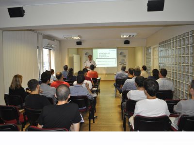 MESLEĞE HAZIRLIK SEMİNERLERİ BAŞLADI