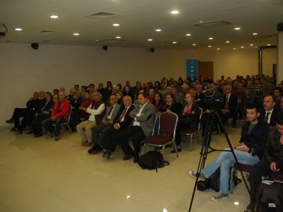 `MÜHENDİSLİK, MİMARLIK VE ŞEHİR PLANCILIĞI BİTİYOR` BAŞLIKLI KONFERANS ANTALYADA DÜZENLENDİ