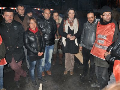 DİRENİŞTEKİ HACETTEPE ÜNİVERSİTESİ İŞÇİLERİNE DESTEK ZİYARETİ