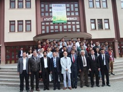 `YENİLENEBİLİR ENERJİ ÜRETİMİ VE ENERJİ VERİMLİLİĞİ` PANELİ DÜZENLENDİ.