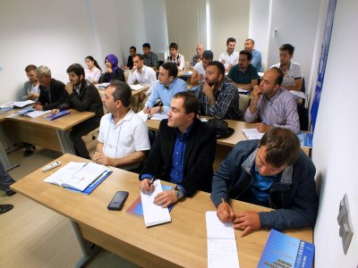 ELEKTRİK TESİSLERİNDE TOPRAKLAMALAR EĞİTİMİ YAPILDI
