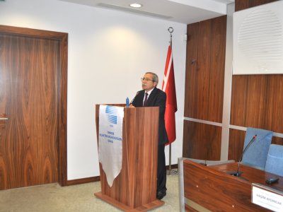GÜNEY GÖNENÇ KONFERANSI DÜZENLENDİ: NİÇİN SANAYİLEŞEMEDİK,YENİLİKÇİ, YARATICI BİR TOPLUM OLAMADIK?