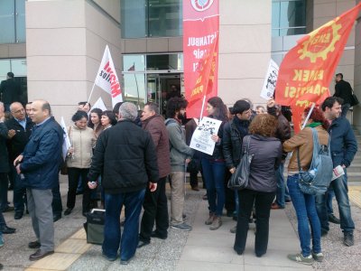 TAKSİM DAYANIŞMASI DAVASI 29 NİSAN`A ERTELENDİ