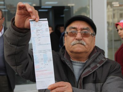 ANAYASA`YA AYKIRI DEĞİŞİKLİK GİRİŞİMLERİ... <BR><B>AKP ENERJİDE NE TASARLIYOR?</B>