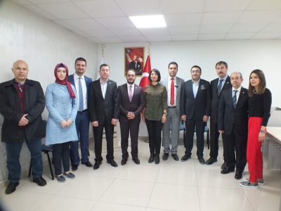 EMPERYALİSTLERİN İKİ YÜZLÜLÜĞÜ...