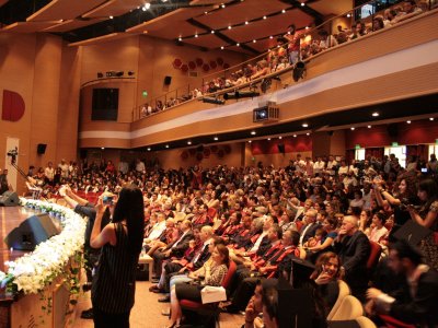 DOĞUŞ ÜNİVERSİTESİ 2015-2016 YILI MEZUNİYET TÖRENİ GERÇEKLEŞTİRİLDİ