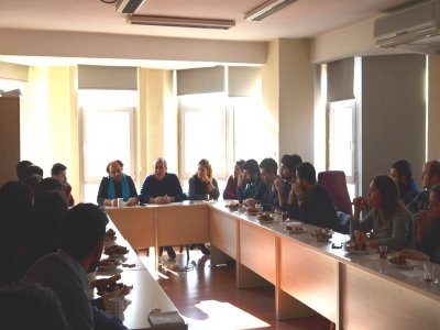 EMO GENÇ MÜHENDİSLİK ÖĞRENCİLERİ TANIŞMA TOPLANTISI DÜZENLENDİ