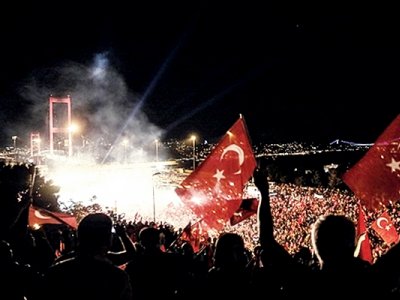 15 TEMMUZ `DEMOKRASİ VE MİLLİ BİRLİK GÜNÜ`