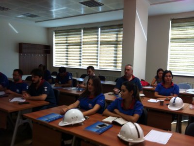 ELEKTRİK TESİSLERİNDE TOPRAKLAMALAR EĞİTİMİ EMO KARABÜK TEMSİLCİLİĞİNDE GERÇEKLEŞTİRİLDİ.