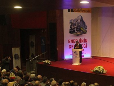 11. ENERJİ SEMPOZYUMU: ZENGİNLER KİRLETİYOR YOKSULLAR ÖLÜYOR-EVRENSEL