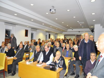 MESLEKTE 40., 50. VE 60. YILINI DOLDURAN ÜYELERİMİZE PLAKETLERİ VERİLDİ