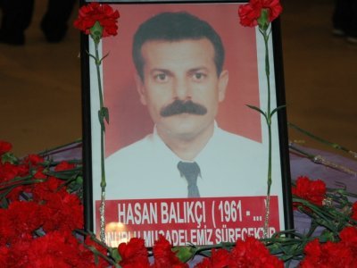HASAN BALIKÇI ONUR ÖDÜLÜNE DOÇ. DR. MELDA YAMAN ÖZTÜRK VE DOÇ. DR. ÖZGÜR ÖZTÜRK DEĞER GÖRÜLDÜ
