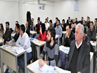 YÜKSEK GERİLİM TESİSLERİNDE İŞLETME SORUMLULUĞU EĞİTİMİ DÜZENLENDİ