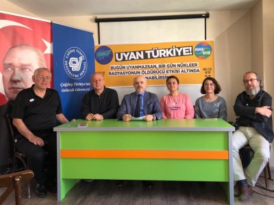 UYAN TÜRKİYE!
BUGÜN UYANMAZSAN, BİR GÜN NÜKLEER RADYASYONUN ÖLDÜRÜCÜ ETKİSİ ALTINDA UYANABİLİRSİN!