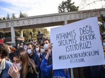 DİSK-KESK-TMMOB-TTB: ÜNİVERSİTELİLERİN DEMOKRASİ MÜCADELESİNİN YANINDAYIZ!
