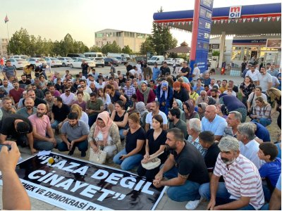 MARDİN`DE YAŞANAN TRAFİK KAZASINDA HAYATINI KAYBEDEN YURTTAŞLARIN AİLELERİ ZİYARET EDİLDİ.