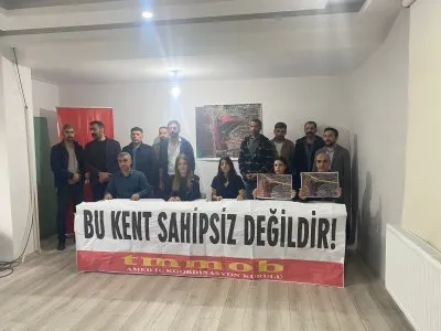 DİCLE ÜNİVERSİTESİ HASTANESİNE EKONOMİK KAYNAK SAĞLANMASI BAHANESİYLE GEREK KENTİMİZİN OKSİJEN KAYNAĞI GEREKSE DE ÜNİVERSİTE GENÇLİĞİNİN YAŞAM ALANLARINA MÜDAHALE EDİLMESİNİ KABUL ETMİYORUZ