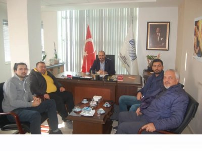 EMO MERSİN ŞUBE ÜYELERİMİZ ÖZDEN ÖZTÜRK, SALİH ZEKİ TOKER, OSMAN AKLAN VE EMİN CAN HERDEM ŞUBEMİZİ ZİYARET ETTİLER