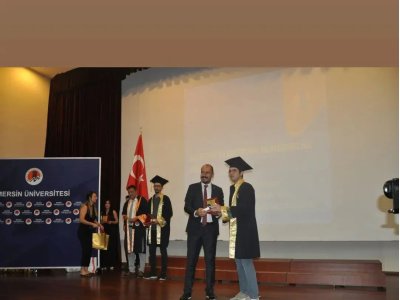 EMO MERSİN ŞUBE BAŞKANIMIZ DOÇ. DR. ALKAN ALKAYA, MERSİN ÜNİVERSİTESİ MÜHENDİSLİK FAKÜLTESİ MEZUNİYET TÖRENİNE KATILIM SAĞLADI