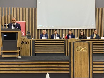AKILLI ŞEHİRLER VE BELEDİYECİLİK UYGULAMALARI KONFERANSI ELAZIĞ`DA DÜZENLENDİ