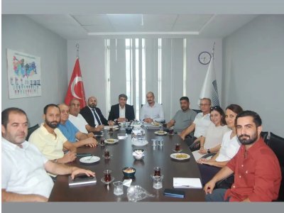 MERSİN MİLLETVEKİLİMİZ SN. MEHMET EMİN EKMEN, DEVA PARTİSİ İL BAŞKANI SN. TANER IŞIKBAY VE İL YÖNETİMİ EMO MERSİN ŞUBE YÖNETİM KURULUMUZU ZİYARET ETTİ.