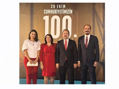 CUMHURİYETİMİZİN 100. YILI ETKİNLİKLERİ KAPSAMINDA DÜZENLENEN KUTLAMA RESEPSİYONUNA EMO MERSİN ŞUBE BAŞKANIMIZ ALKAN ALKAYA VE KIYMETLİ EŞİ KATILIM SAĞLADI.