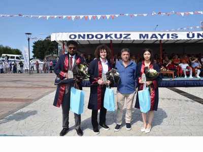 ONDOKUZ MAYIS ÜNİVERİSTESİ MEZUNİYET TÖRENİNE KATILDIK