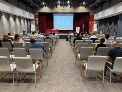 YENİLENEBİLİR ENERJİ SANTRALLERİNDE ELEKTRİK TESTLERİ: SOLAR VE RÜZGAR SEMİNERİ DÜZENLENDİ