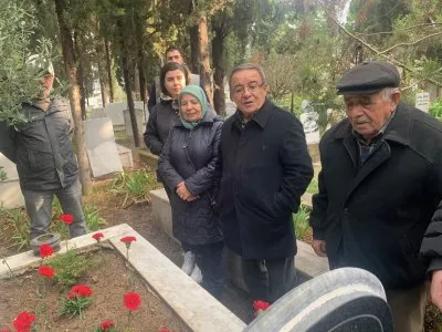 MEHMET ŞEN MEZARI BAŞINDA ANILDI