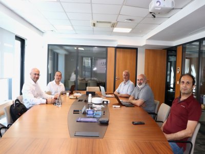 EUREL BAŞKANI MARKUS JAEGER VE VDE TÜRKİYE TEMSİLCİSİ METİN SAVAŞKAN EMO İZMİR ŞUBESİNİ ZİYARET ETTİ