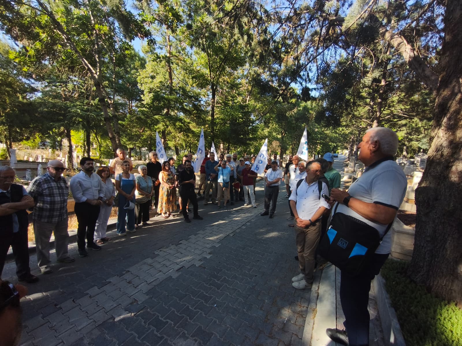 TEOMAN ÖZTÜRK, ÖLÜMÜNÜN 32. YILINDA ANIT MEZARI BAŞINDA ANILDI